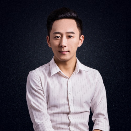 嚴(yán)鵬飛