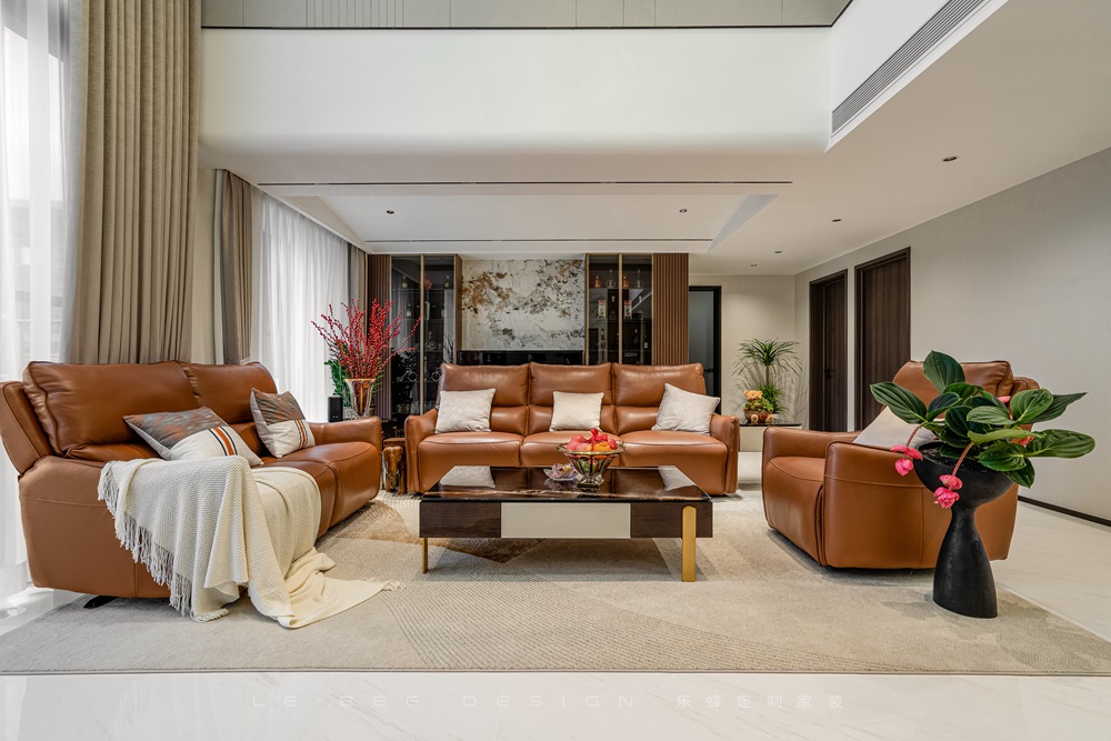 蔚藍(lán)海岸300m2現(xiàn)代簡(jiǎn)約